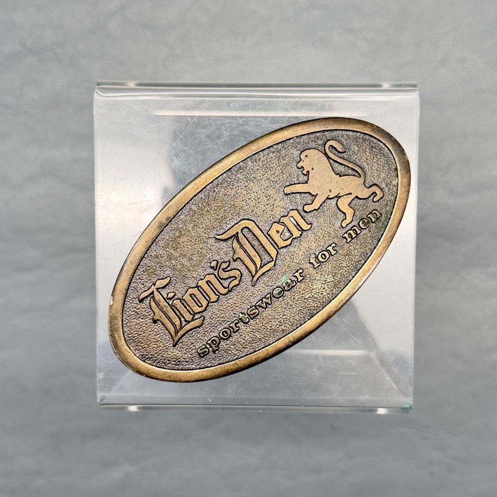 Vintage 1975 Lion's Den Sportswear For Men Belt Buckle Wyoming Studio Art Works